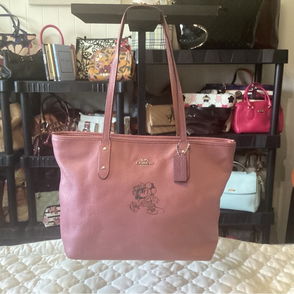 Coach Disney collection with Mickey Mouse on a dusty pink pebbled leather tote - Picture 1 of 10